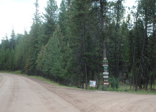 GDMBR: We see Resident Signs as we approach Holland Lake.